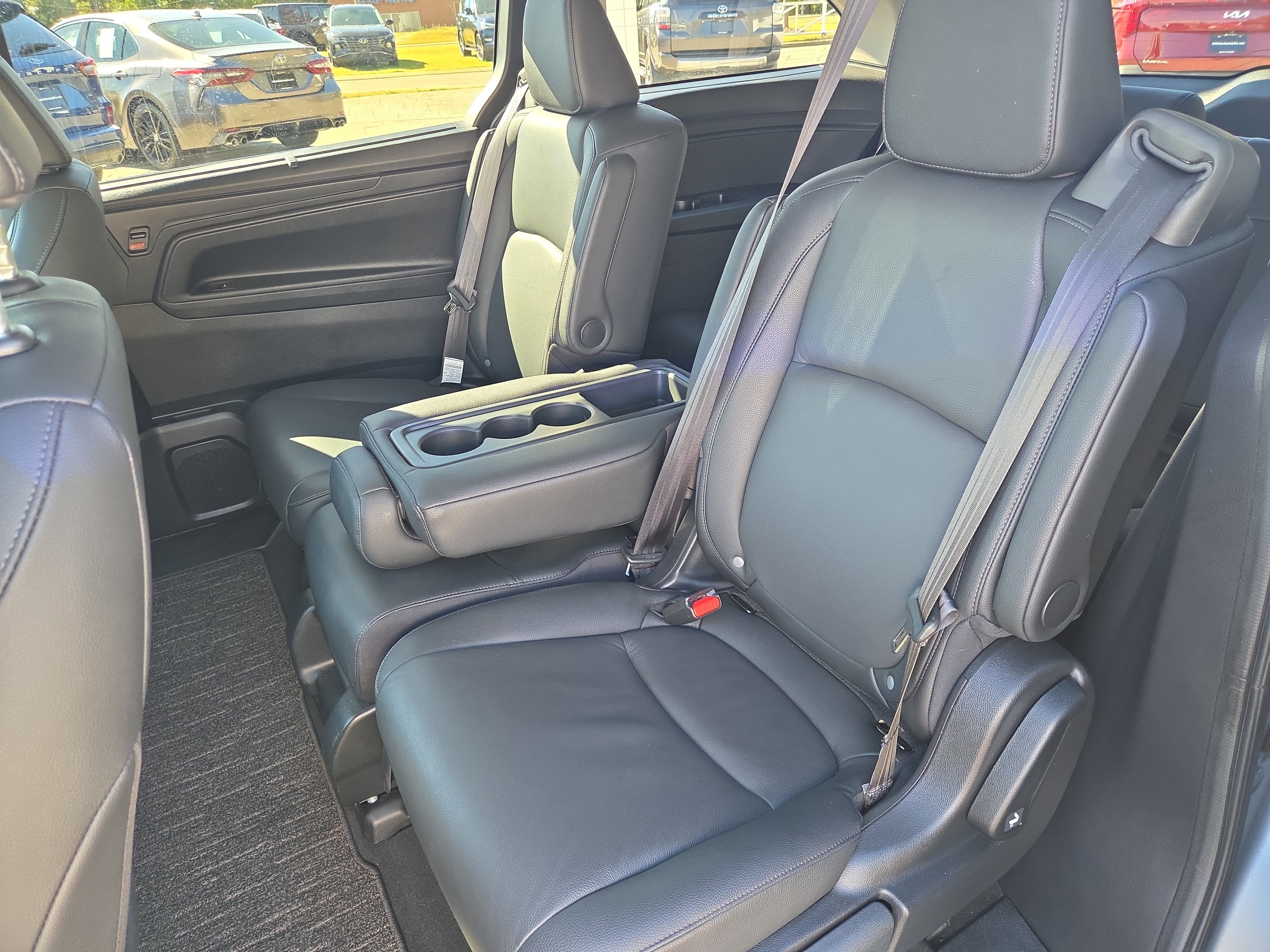 Used 2026 Honda Odyssey EX-L image 7