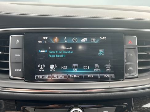 Used 2019 Buick Enclave Avenir w/ Avenir Technology Package AWD/4WD image 16