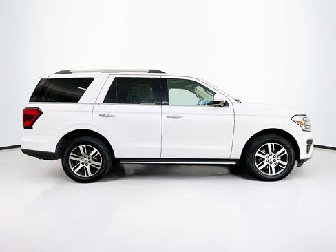 Used 2023 Ford Expedition Limited image 10