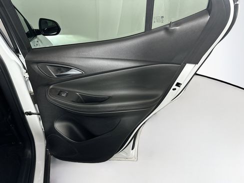 Used 2025 Buick Encore GX Preferred image 28