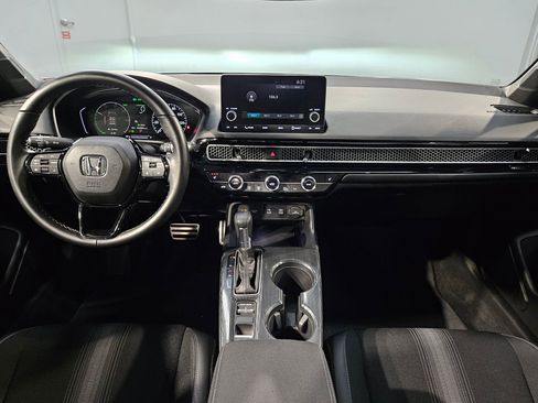 Used 2025 Honda Civic Sport image 10