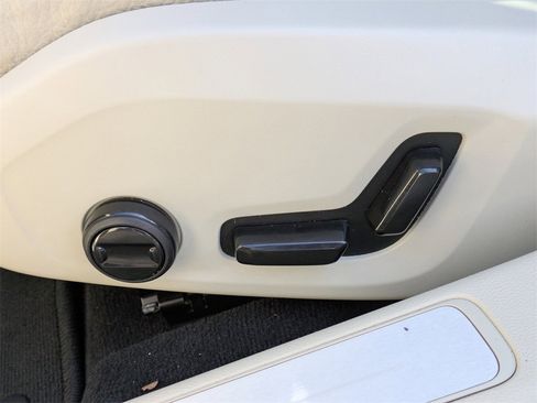 Certified 2024 Volvo S60 T8 Plus w/ Climate Package image 24