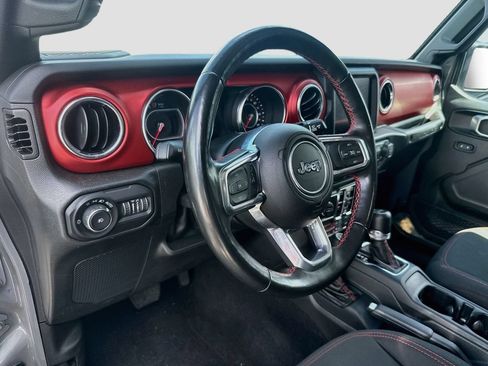 Used 2022 Jeep Wrangler Unlimited Rubicon w/ LED Lighting Group AWD/4WD image 10