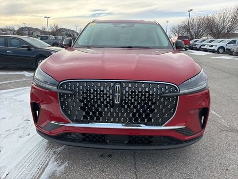 New 2026 Lincoln Aviator AWD image 9