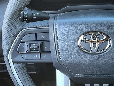 New 2026 Toyota Tundra Limited image 12