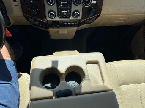 Used 2014 Ford F350 Lariat w/ Lariat Ultimate Package AWD/4WD image 17