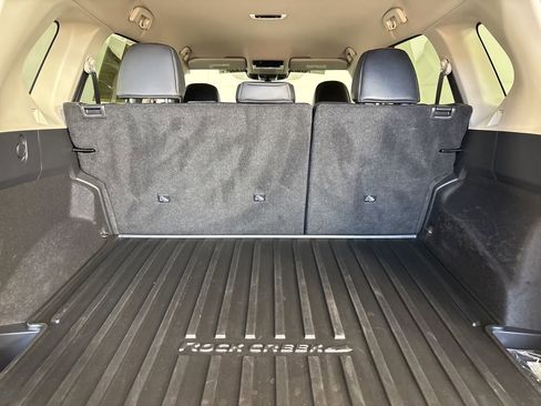 Used 2025 Nissan Rogue SV image 22