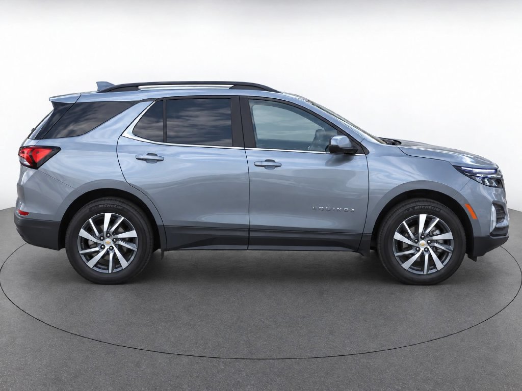 Certified 2024 Chevrolet Equinox LT AWD/4WD image 9