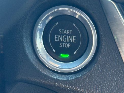 Used 2024 Buick Encore GX Avenir w/ Avenir Technology Package FWD image 21