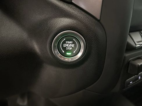 Used 2025 Chevrolet Silverado 3500 W/T image 47