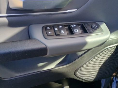 Used 2022 RAM 1500 Big Horn image 24