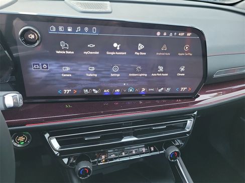 New 2026 Chevrolet Traverse RS image 7