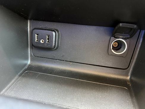 Used 2021 GMC Canyon Elevation Standard w/ Convenience Package RWD image 24