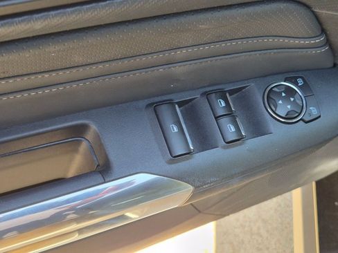 Used 2025 Ford Mustang Premium RWD image 10