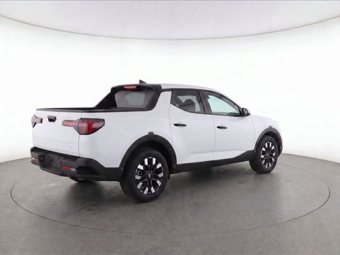 New 2026 Hyundai Santa Cruz SE FWD image 4