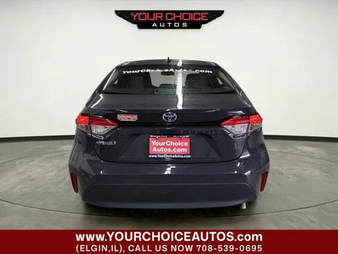 Used 2023 Toyota Corolla LE FWD image 4