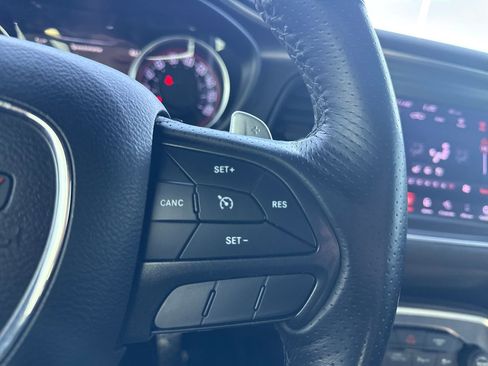 Used 2018 Dodge Challenger R/T Scat Pack image 27