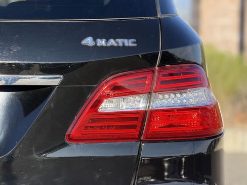 Used 2012 Mercedes-Benz ML 350 4MATIC image 12
