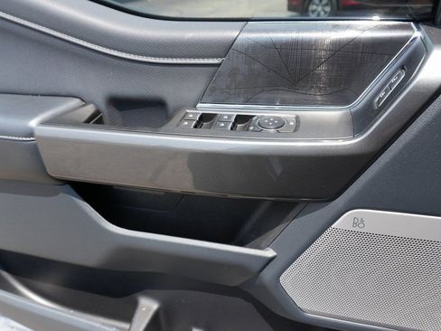 Used 2022 Ford F150 XLT w/ Equipment Group 302A High image 25