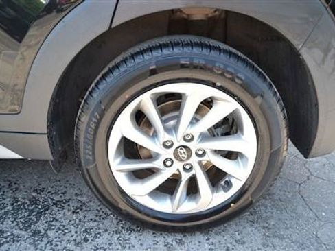 Used 2018 Hyundai Tucson SEL FWD image 9