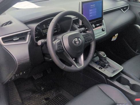 Used 2026 Toyota Corolla Cross XSE w/ Convenience Package image 11