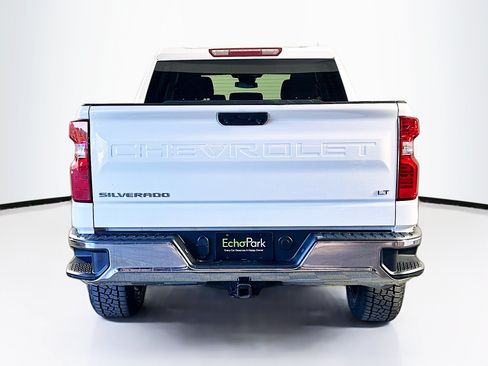 Used 2024 Chevrolet Silverado 1500 LT AWD/4WD image 7