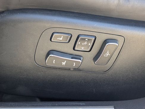 Used 2014 Lexus LS 460 AWD w/ Comfort Package image 25