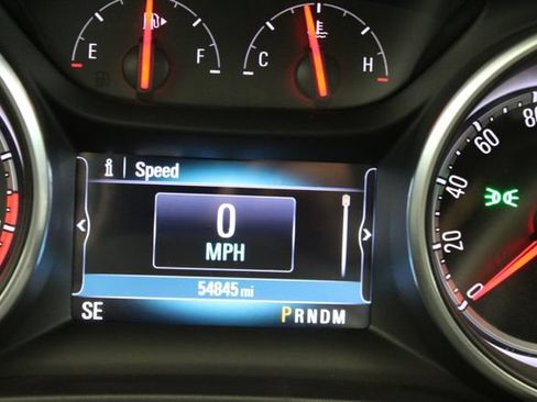 Used 2018 Buick Regal Preferred w/ Sights and Sounds Package AWD/4WD image 14