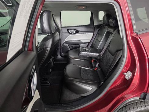 Used 2022 Jeep Compass Limited AWD/4WD image 23