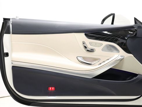 Used 2017 Mercedes-Benz S 550 4MATIC Coupe image 10