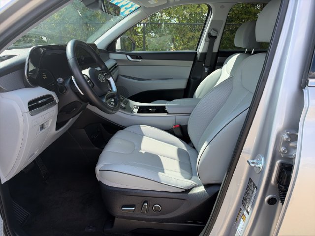 Used 2025 Hyundai Palisade SEL AWD/4WD image 11
