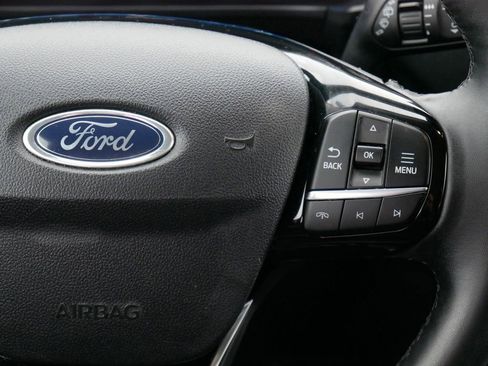 Certified 2024 Ford Escape Platinum image 19