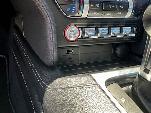 Used 2022 Ford Mustang GT Premium w/ Equipment Group 401A RWD image 16
