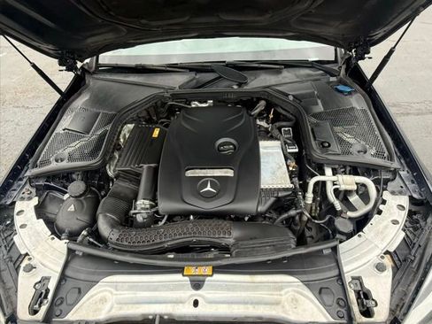 Used 2018 Mercedes-Benz C 300 Sedan image 29