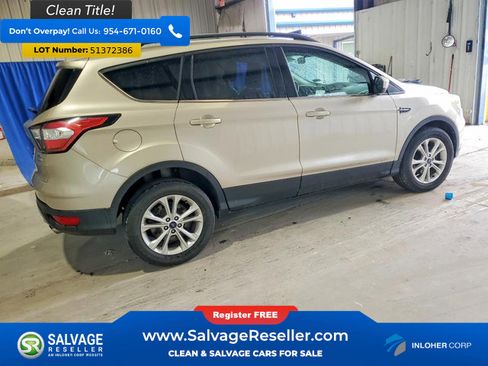 Used 2018 Ford Escape SEL FWD image 4