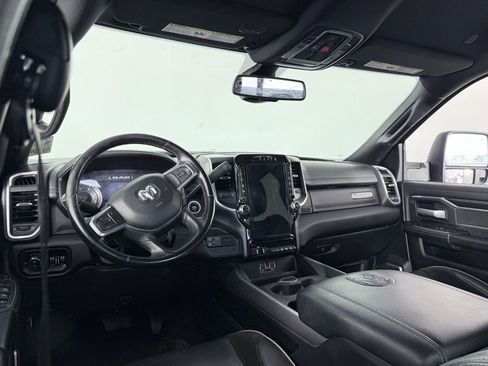 Used 2023 RAM 3500 Laramie image 19