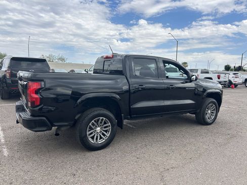 Used 2023 Chevrolet Colorado LT w/ LT Convenience Package II RWD image 4