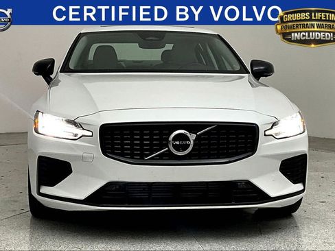 Certified 2025 Volvo S60 T8 Plus AWD/4WD image 6