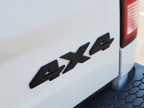 Used 2019 RAM 1500 Express w/ Wheel & Sound Group AWD/4WD image 27