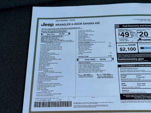 Used 2024 Jeep Wrangler Unlimited Sahara AWD/4WD image 39