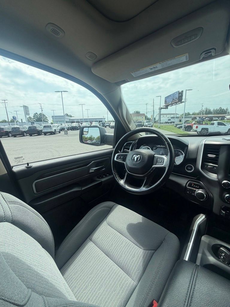 Used 2020 RAM 1500 Big Horn AWD/4WD image 12