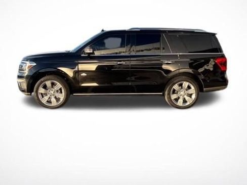 Used 2023 Ford Expedition King Ranch image 3