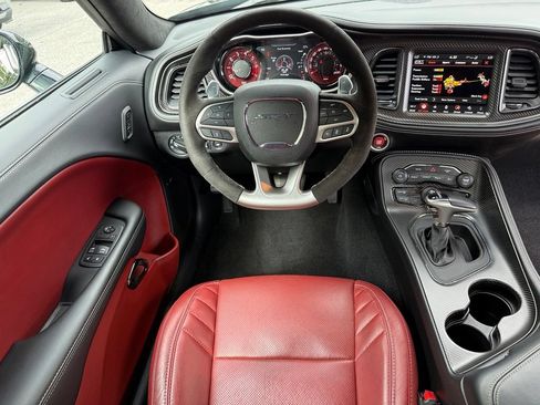 Used 2023 Dodge Challenger SRT Hellcat RWD image 38