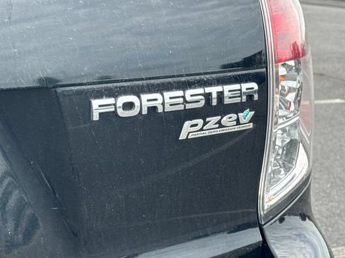 Used 2010 Subaru Forester 2.5X Limited AWD/4WD image 13