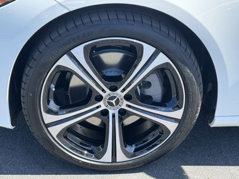New 2025 Mercedes-Benz C 300 Sedan image 8