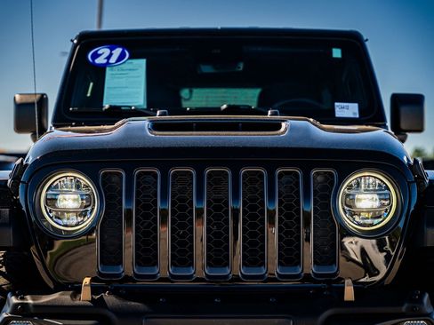 Used 2021 Jeep Wrangler Unlimited Rubicon image 3