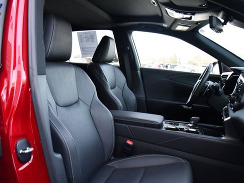 Used 2024 Lexus RX 350 Premium Plus w/ Convenience Package image 16