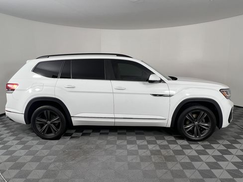 Used 2021 Volkswagen Atlas SE image 14