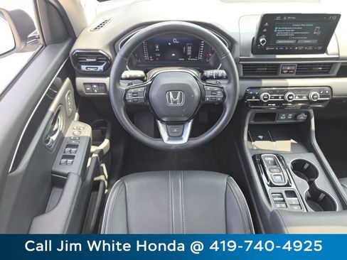Certified 2025 Honda Pilot Elite image 29