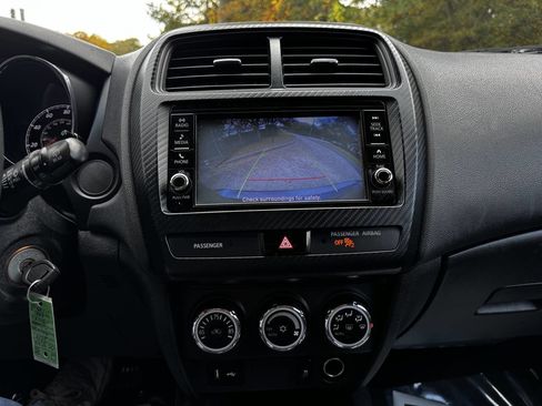 Used 2019 Mitsubishi Outlander Sport ES image 17
